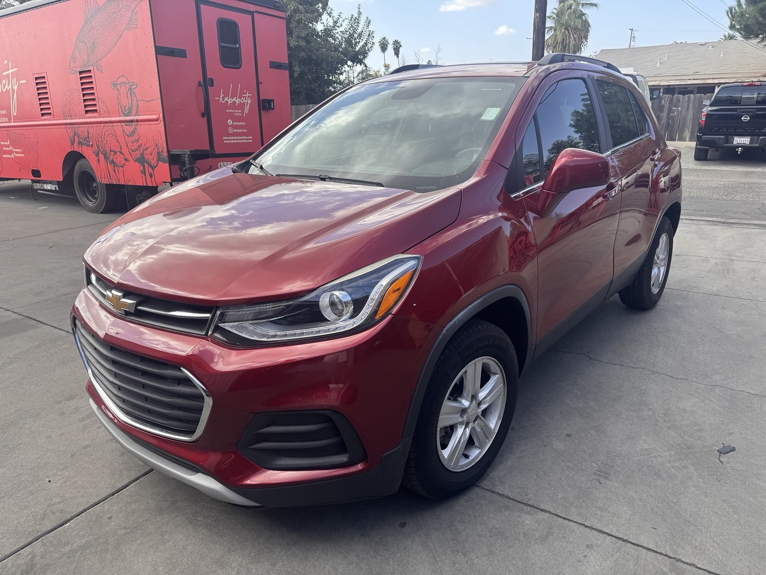 2020 Chevrolet Trax LT, photo 1 of 7